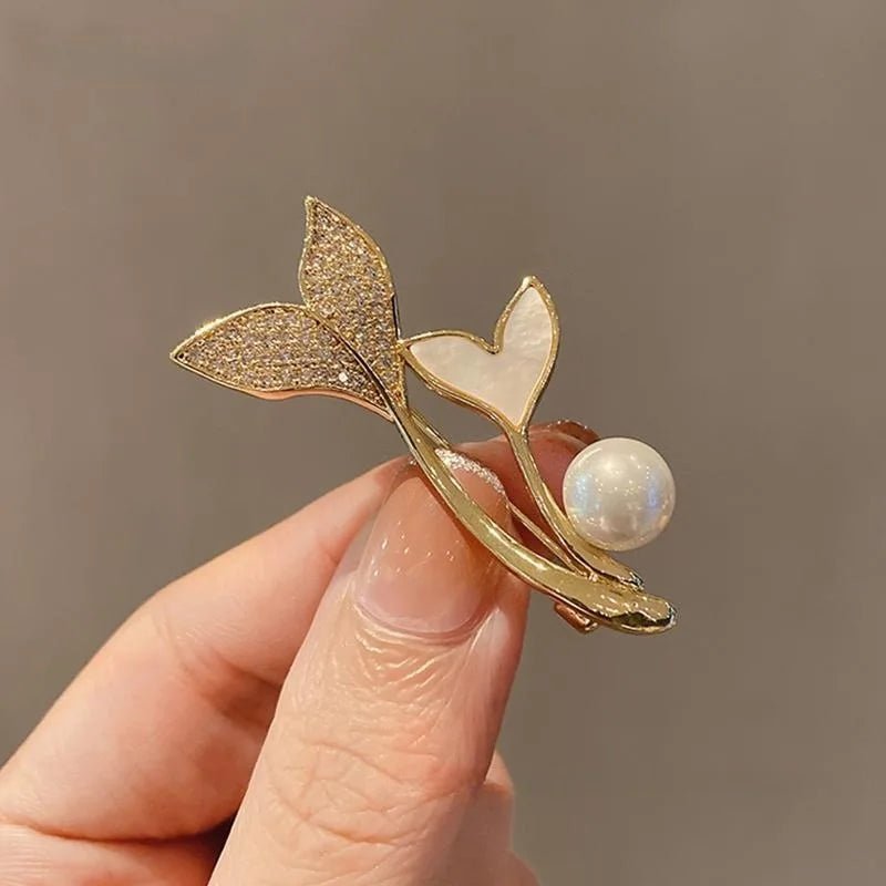 1PCS New Tulip Flower Golden Brooch - Ladyglow