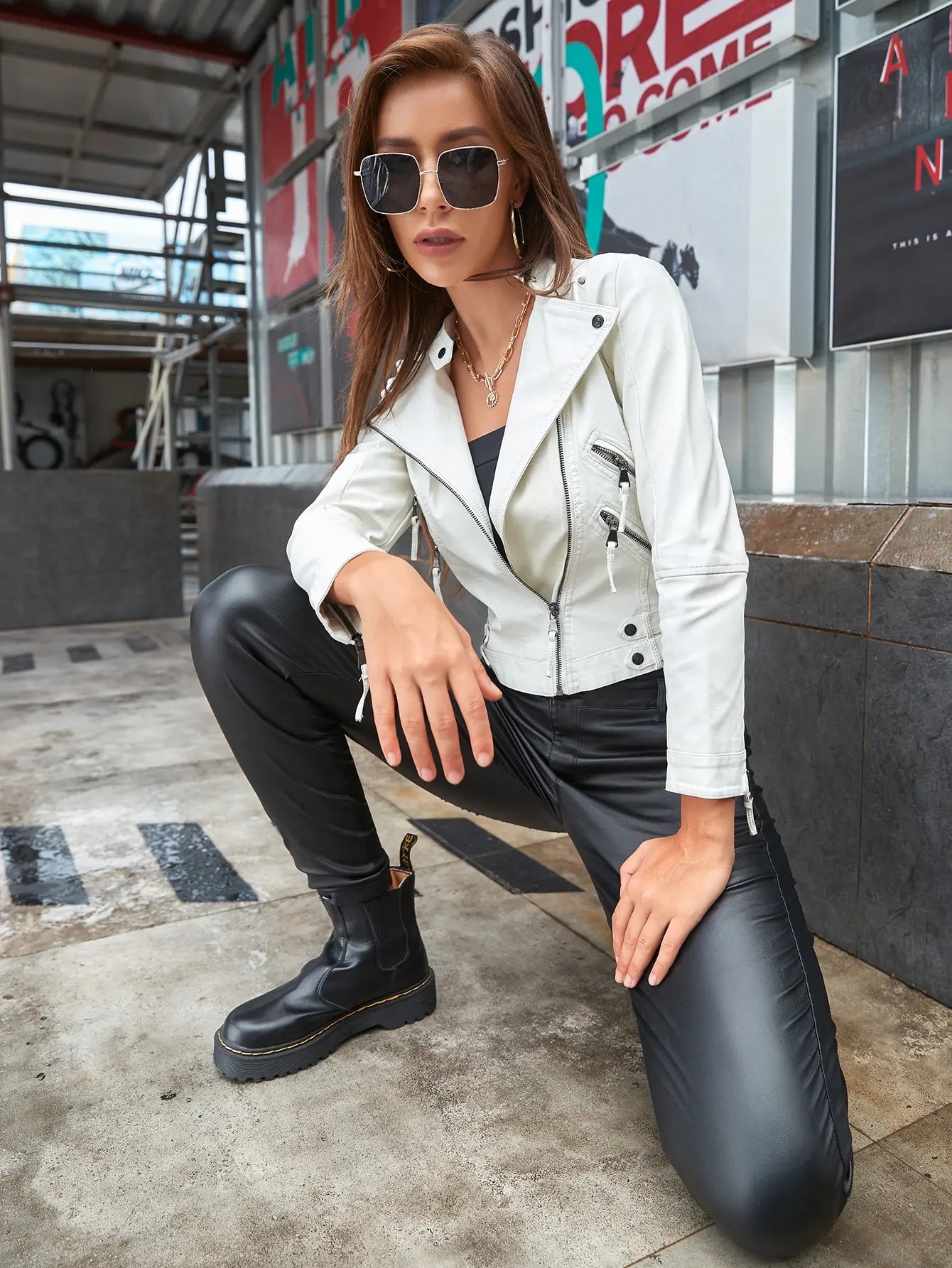 Autumn And Winter Fashion Women Cuff With Zipper Solid Color Lapel Buckle PU Leather Slim Jacket