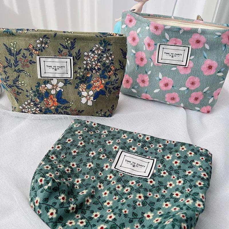 Floral Korean Cosmetic Bag - Ladyglow