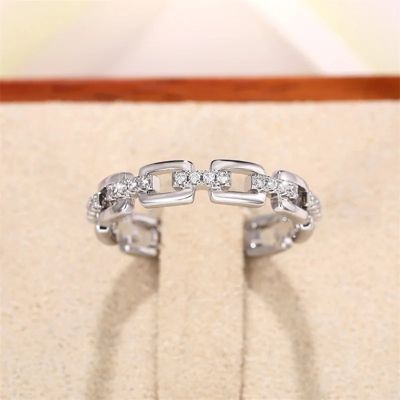 Trendy Jewelry Chain Shape Finger Ring for Women Silver Color Shiny Zirconia